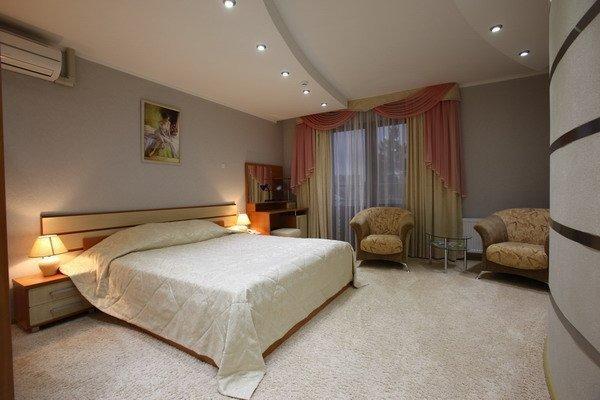Prestige Hotel Гомел Екстериор снимка